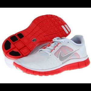 Nike Free Run 3 Shield Running Shoes