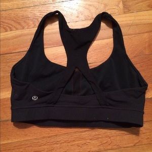 Lululemon black bra 8