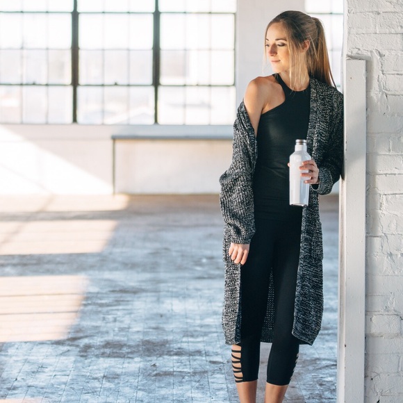 Meet your Posher, Kayla - Picture 1 of 4