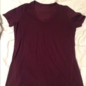 maroon lululemon v neck WILLING 2 TRADE 4 LULU