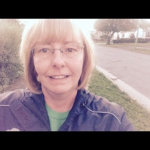 Meet your Posher, Diane