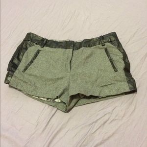 Forever 21 short