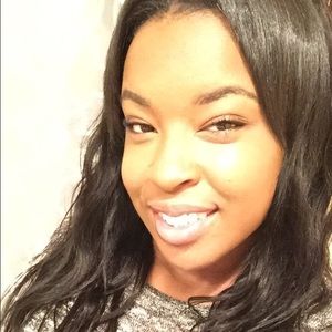 Meet your Posher, Maia