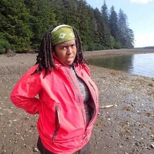 Meet your Posher, Devinity