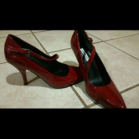 Jones New York heels