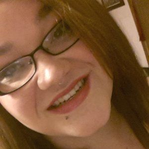 Meet your Posher, Apryl