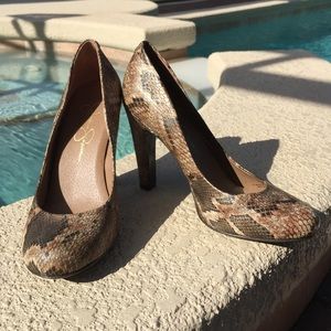Jessica Simpson snakeskin heels