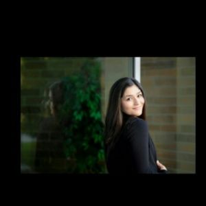 Meet your Posher, Mireya