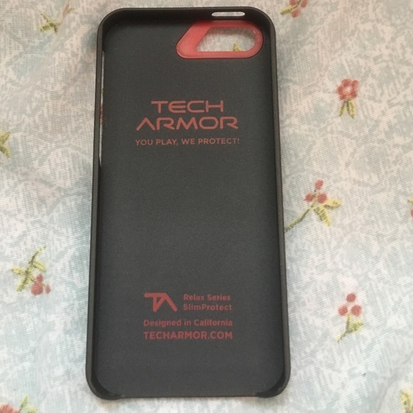 TECH ARMOR iPhone 5/5s Case - Picture 2 of 2