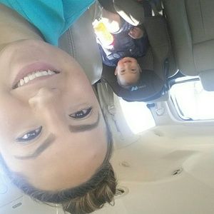 Meet your Posher, Itzel