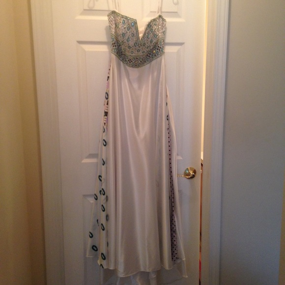 Prom Dress💕 - Picture 1 of 4