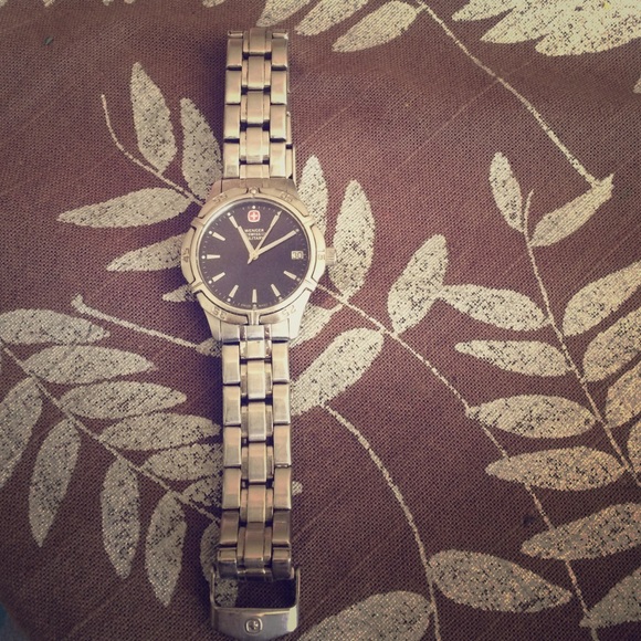 Stainless steel linked watch