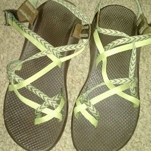 Chaos sandals size 10