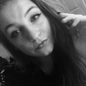 Meet your Posher, Kat