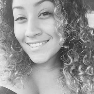 Meet your Posher, Marielos