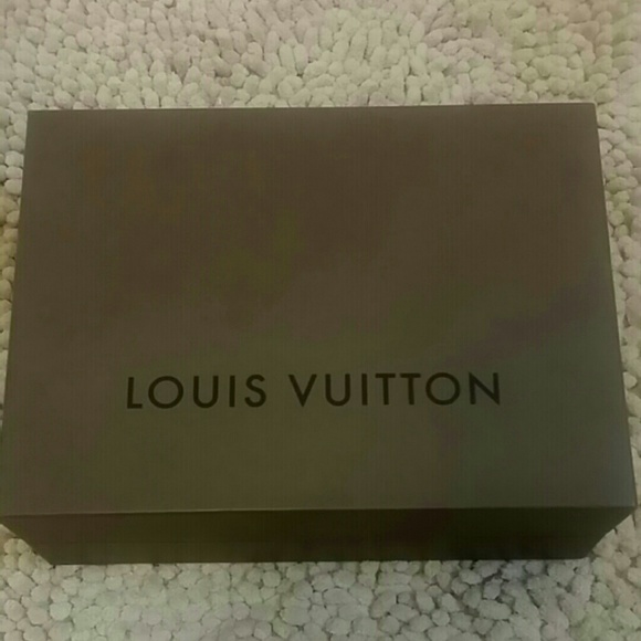 Louis Vuitton large box - Picture 3 of 3