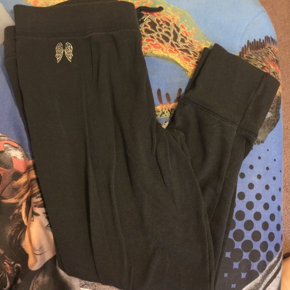 ❤️ SOLD❤️ Victoria secret angel sweats