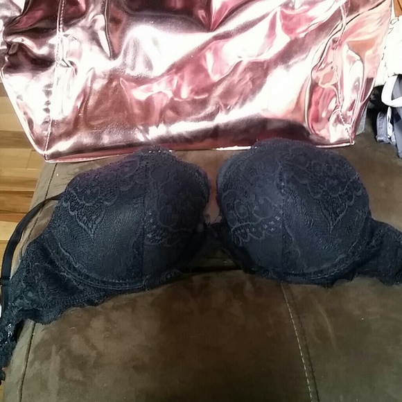 Gillian & O'Malley lace bra