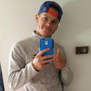 Meet your Posher, Carlos
