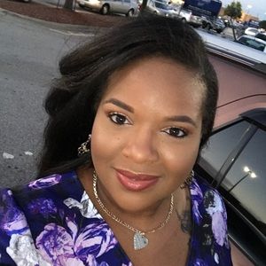 Meet your Posher, Nadesha