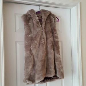 Hooded faux fur vest