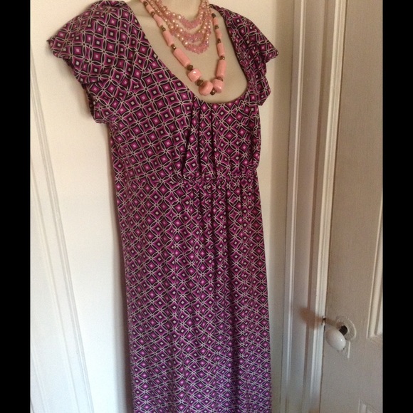 Daisy Fuentes Dress Size Medium