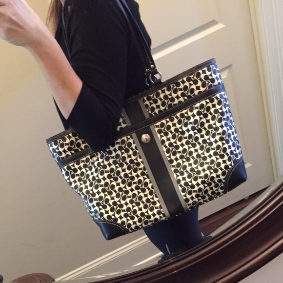 AUTHENTIC COACH DIAPER BAG! FINAL REDUCTION $250!