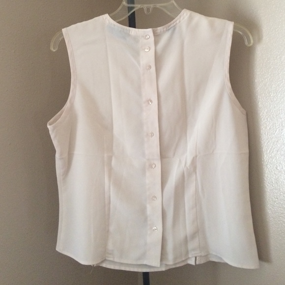 Cream blouse - Picture 2 of 4