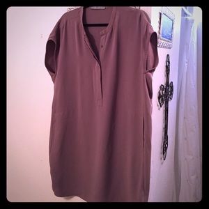 Tunic dress with pockets