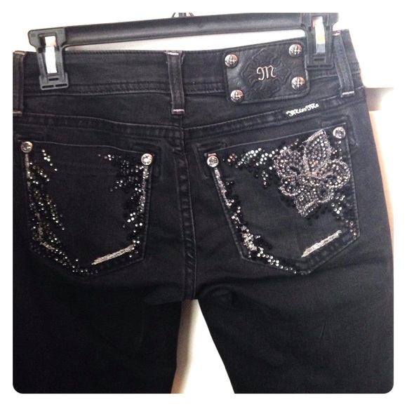 Miss Me skinny lowered price!!!!
