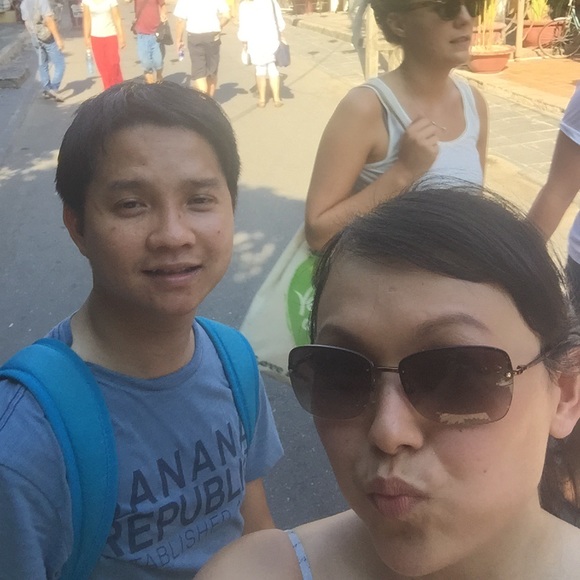 Meet your Posher, Trinh - Picture 1 of 1