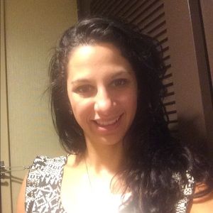 Meet your Posher, Lisa