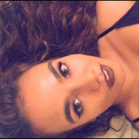 Meet your Posher, Jacqueline - Picture 2 of 4