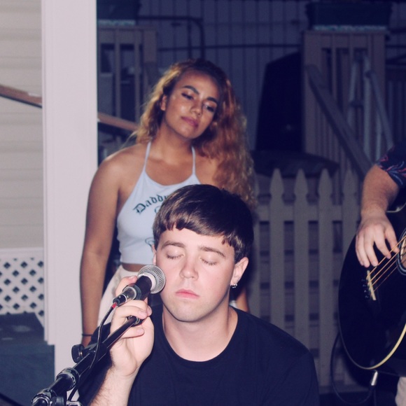 Meet your Posher, Jacqueline - Picture 4 of 4