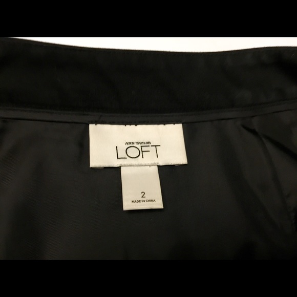 ANN TAYLOR women's pleated skirt SIZE 2 - Picture 3 of 4