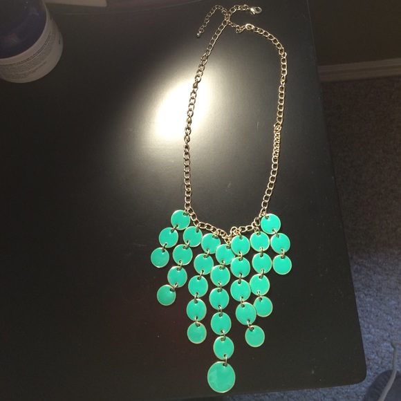 Beautiful green statement necklace