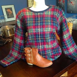 Oversize chunky sweater.