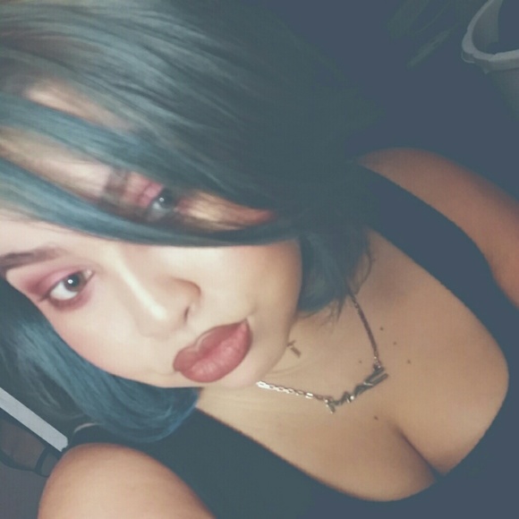 Meet your Posher, Kim