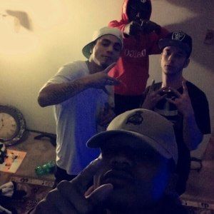 Meet your Posher, Dee