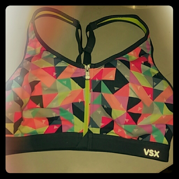 VSX Sport knockout front-close 32B