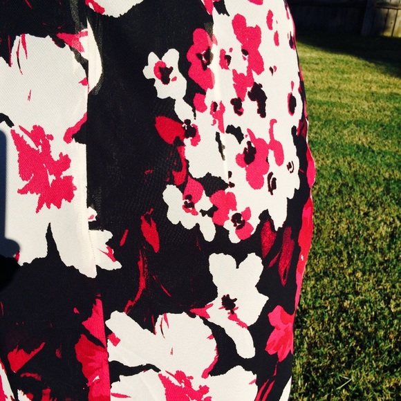 Evan Picone Floral Print Dress - Picture 3 of 3