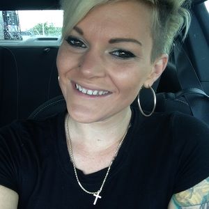 Meet your Posher, Alison