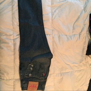 Levi's embroidered design