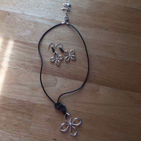 Fossil necklace with matching earrings