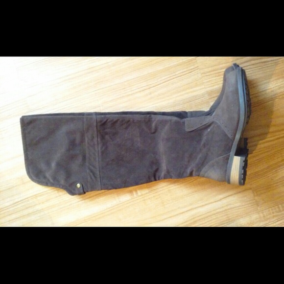 NEW Brown suede knee high boots sz 8.5