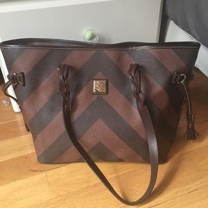 REDUCED! Dooney and Bourke Bailey Bag