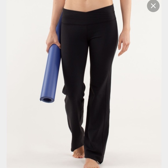Size 8 Astro Pants (Lululemon)