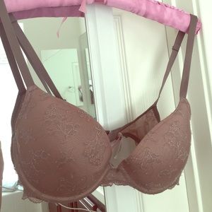 Vs lace bra