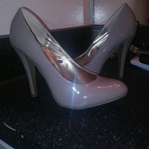 Steve madden heels size 7