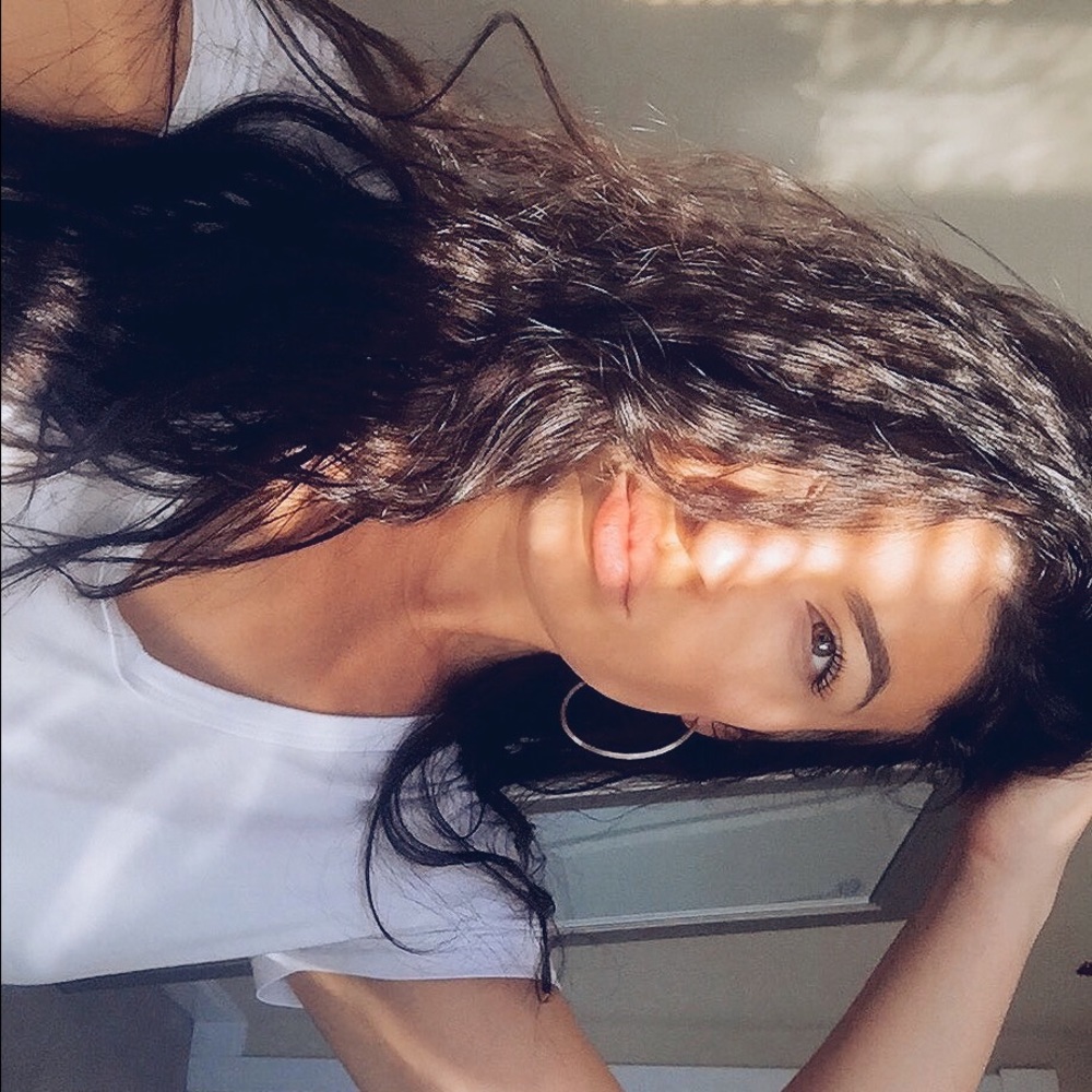 Meet your Posher, Riley